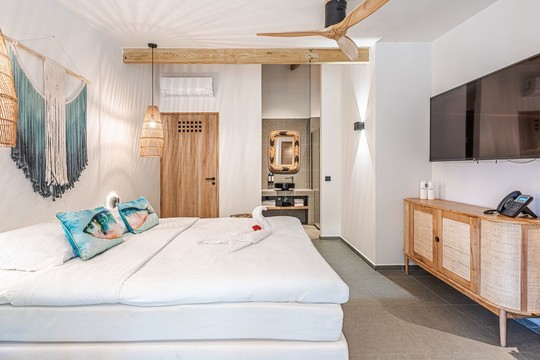 Two Bedroom Laguna Suite - Plaza Beach & Dive Resort Bonaire